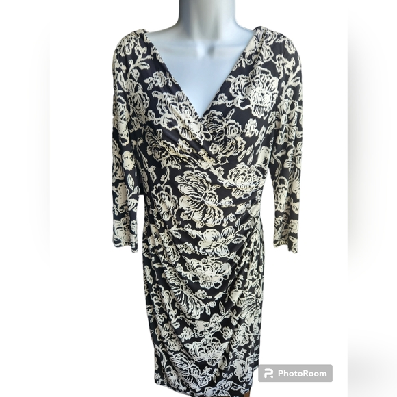 Lauren Ralph Lauren Dresses & Skirts - Lauren Ralph Lauren Dress Size 4 Black White Floral V Neck Surplice Faux…